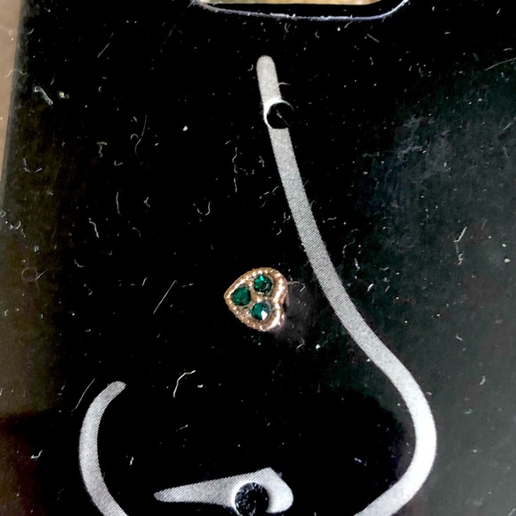 Two Nose Decor nose studs NIB - Picture 3 of 4